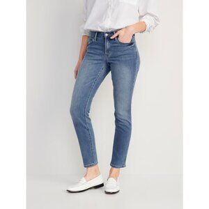 Mid-Rise Power Slim Straight Jeans
